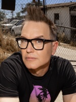 Mark-Hoppus-a-blink-182