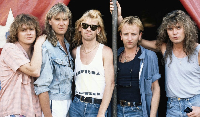 def-leppard-young-days-image