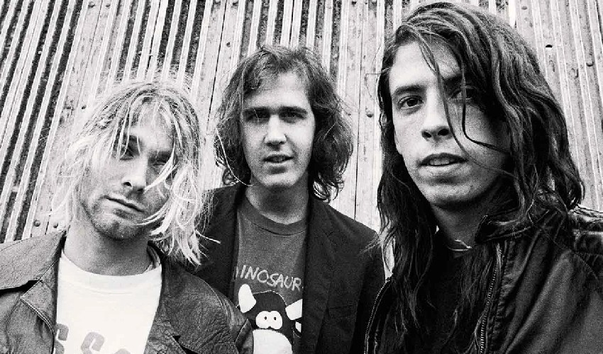 nirvana-black-white-photo